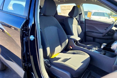 2026 Hyundai KONA SE AWD