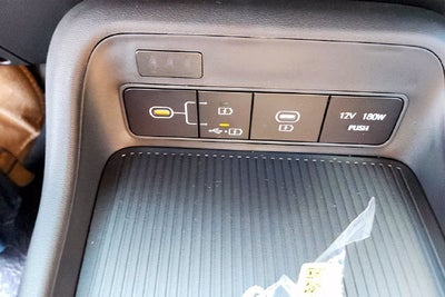 2027 Hyundai KONA SE AWD