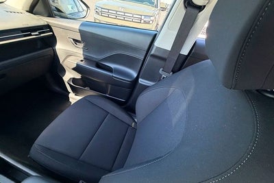 2026 Hyundai KONA SE AWD