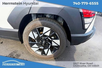 2025 Hyundai KONA SEL