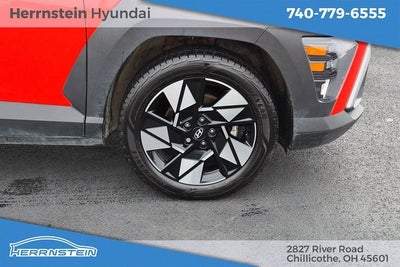 2024 Hyundai KONA SEL