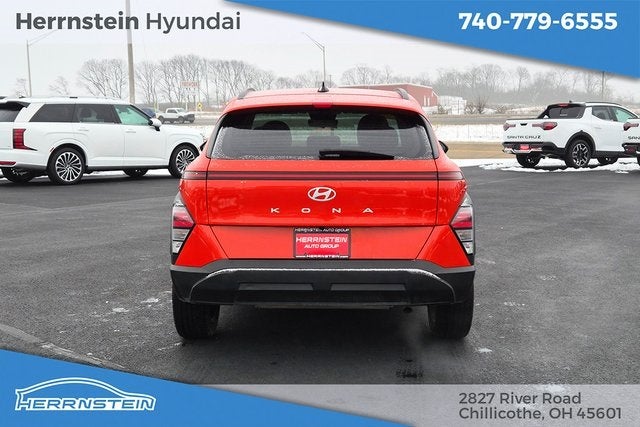 2024 Hyundai KONA SEL