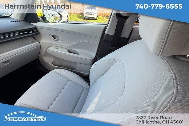 2024 Hyundai KONA SEL