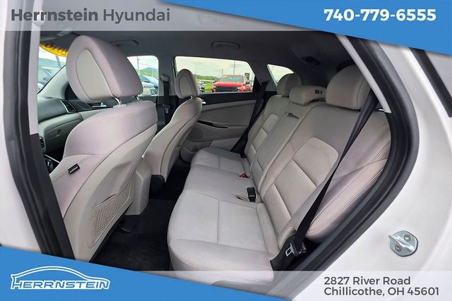 2016 Hyundai TUCSON SE