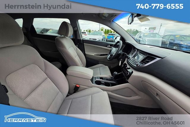 2016 Hyundai TUCSON SE