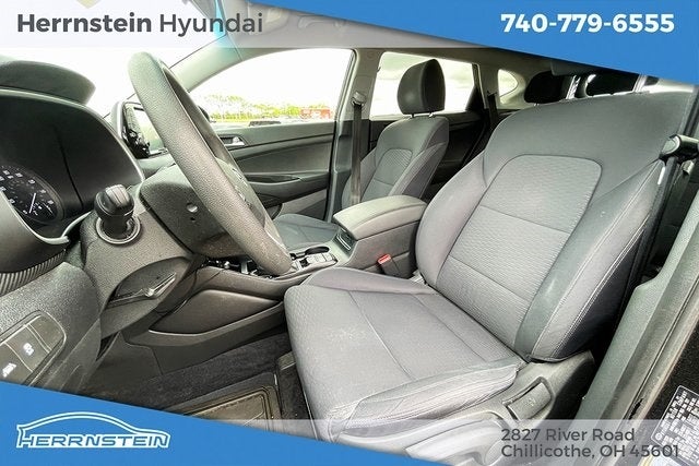 2021 Hyundai TUCSON SE