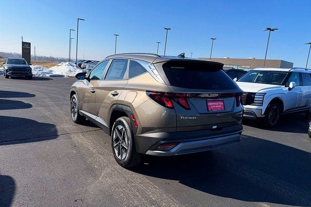 2026 Hyundai TUCSON HYBRID SEL AWD