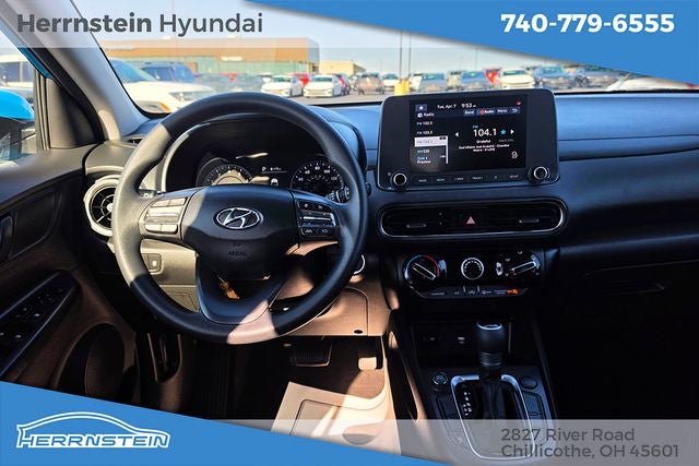 2023 Hyundai KONA SEL