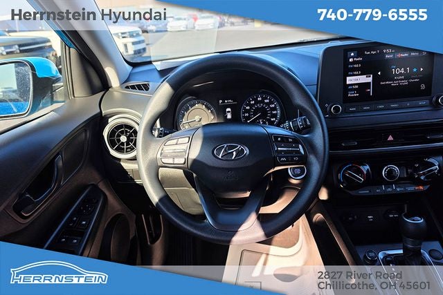 2023 Hyundai KONA SEL