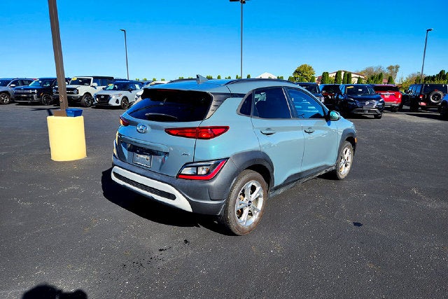 2022 Hyundai KONA SEL