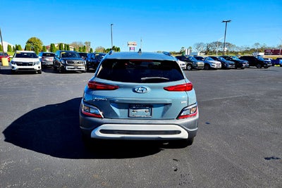 2022 Hyundai KONA SEL