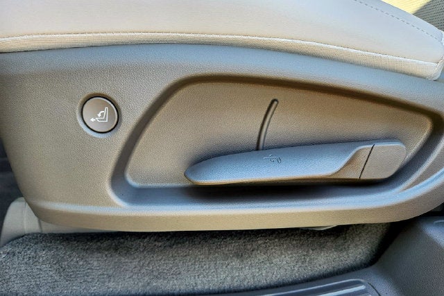 2027 Hyundai PALISADE HYBRID SEL 7P