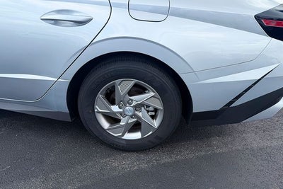 2025 Hyundai SONATA SE