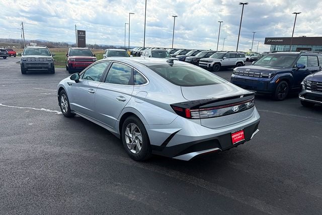 2025 Hyundai SONATA SE