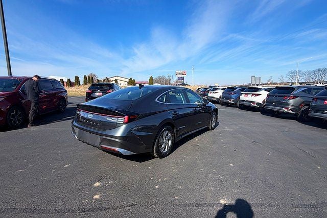 2026 Hyundai SONATA SE