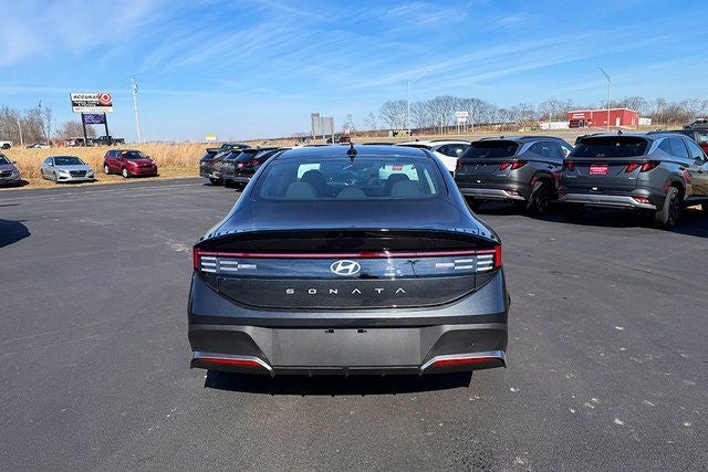 2026 Hyundai SONATA SE