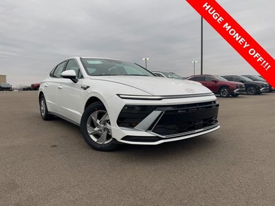 2025 Hyundai SONATA SE