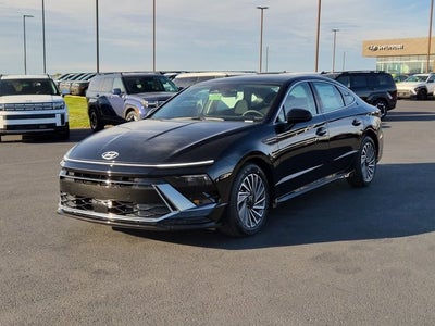 2026 Hyundai SONATA HYBRID SEL