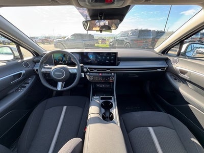 2025 Hyundai SONATA HYBRID SEL