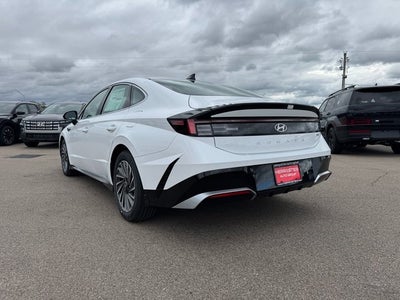 2025 Hyundai SONATA HYBRID SEL