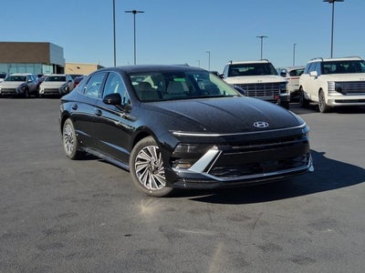 2026 Hyundai SONATA HYBRID SEL