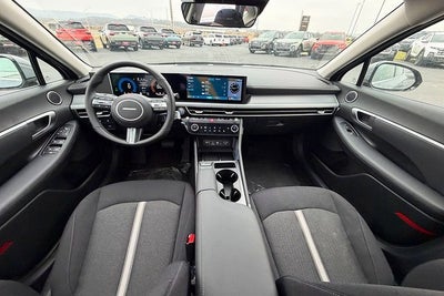 2026 Hyundai SONATA HYBRID SEL