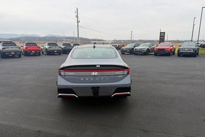 2026 Hyundai SONATA HYBRID SEL