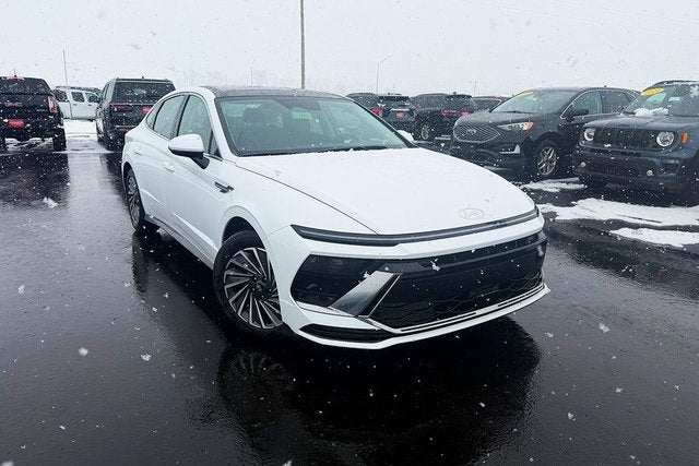 2026 Hyundai SONATA HYBRID SEL