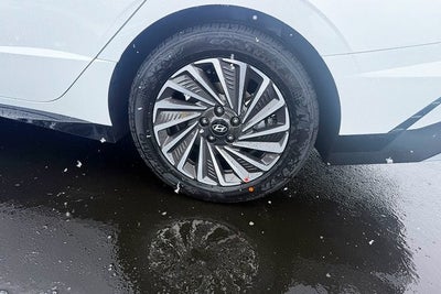 2026 Hyundai SONATA HYBRID SEL