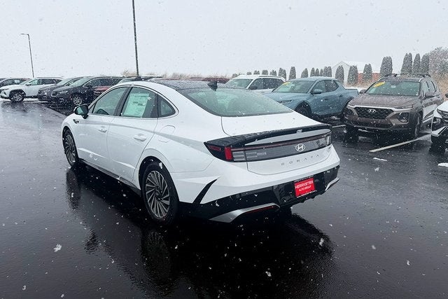 2026 Hyundai SONATA HYBRID SEL