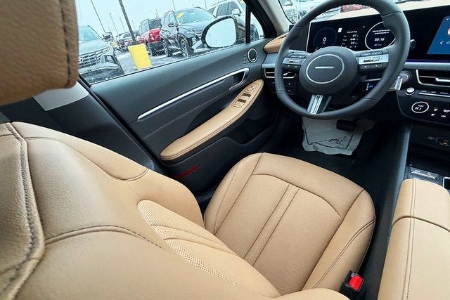 2026 Hyundai SONATA HYBRID Limited