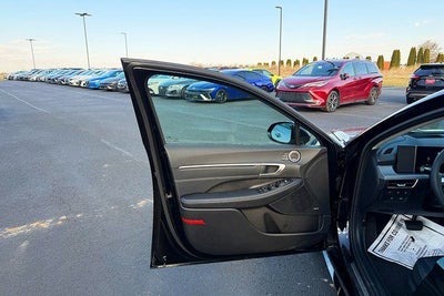 2026 Hyundai SONATA HYBRID Limited