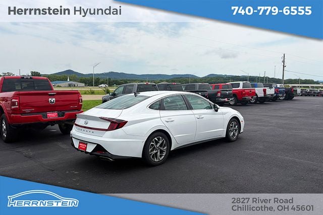 2023 Hyundai SONATA SEL