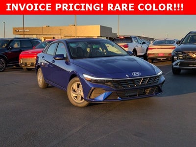 2026 Hyundai ELANTRA SE