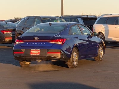 2026 Hyundai ELANTRA SE