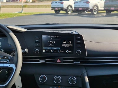 2026 Hyundai ELANTRA SE