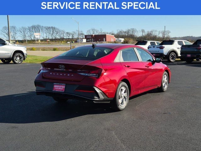 2026 Hyundai ELANTRA SE