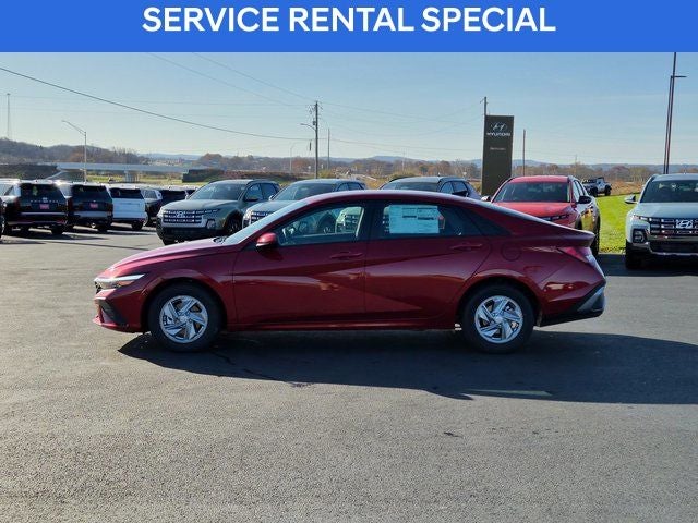 2026 Hyundai ELANTRA SE