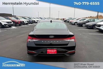 2023 Hyundai ELANTRA SEL