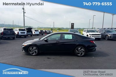 2025 Hyundai ELANTRA SEL Sport