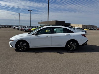 2025 Hyundai ELANTRA SEL Sport