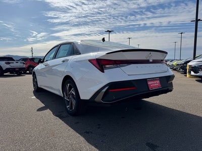 2025 Hyundai ELANTRA SEL Sport