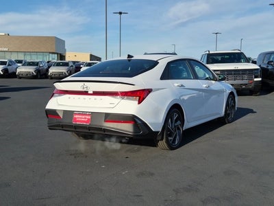 2025 Hyundai ELANTRA HYBRID SEL Sport