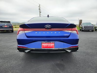 2023 Hyundai ELANTRA Limited