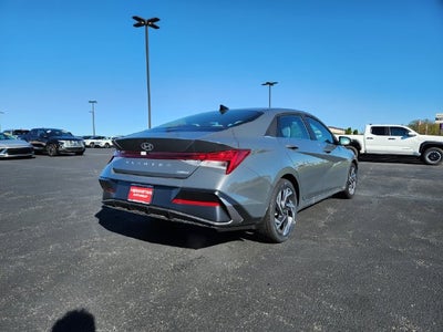 2026 Hyundai ELANTRA Limited