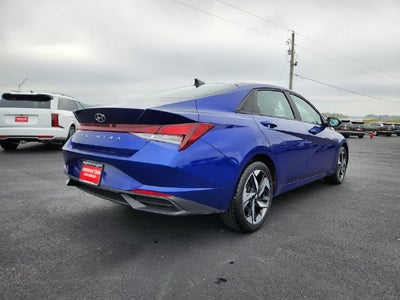 2023 Hyundai ELANTRA SEL