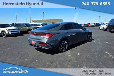 2024 Hyundai ELANTRA SEL