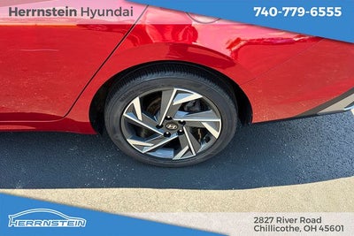 2025 Hyundai ELANTRA SEL Convenience