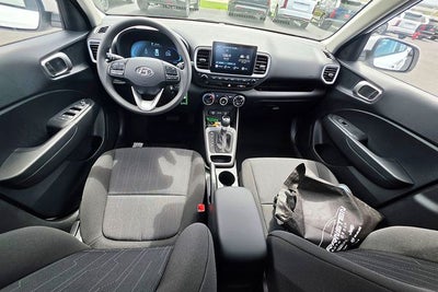 2026 Hyundai VENUE SE