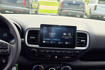 2026 Hyundai VENUE SE